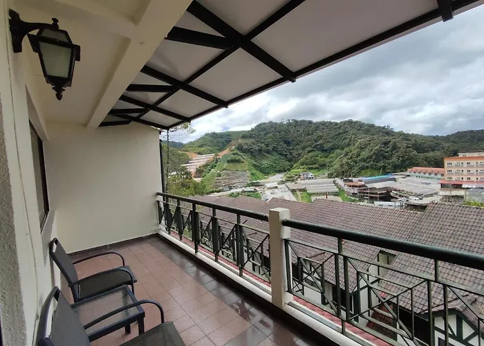 Awesome Homestay Apartment @ Equatorial Hill Resort