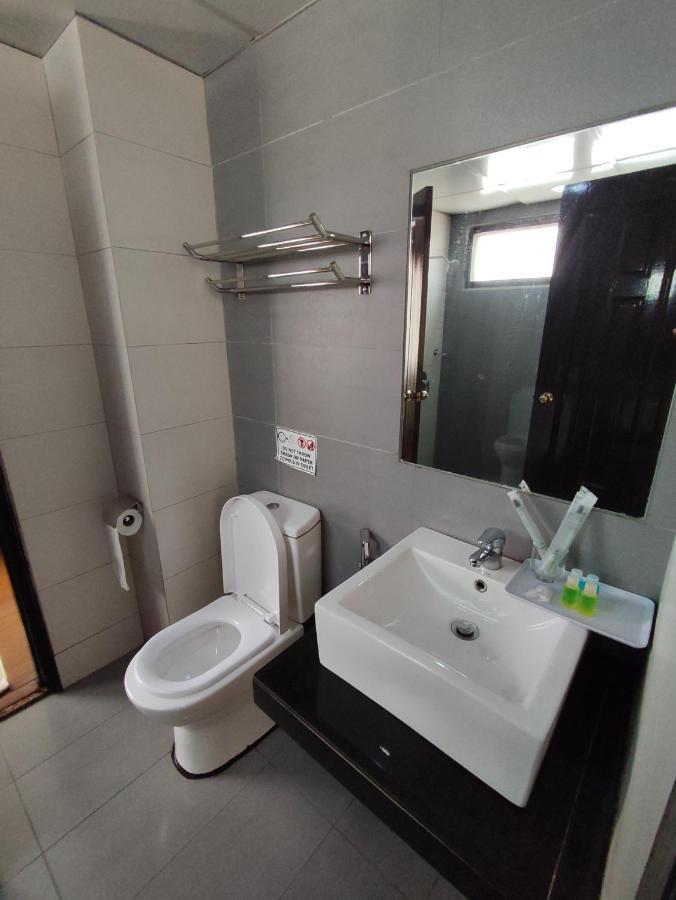 Awesome @ Equatorial Hill Apartment
